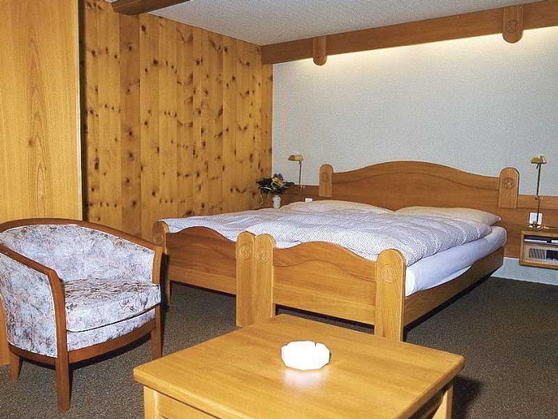 Hotel Alpfrieden Bettmeralp Quarto foto